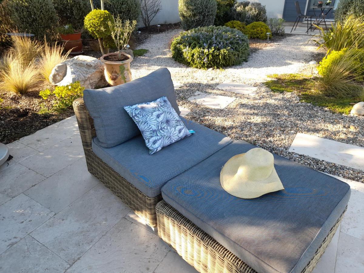Bed and Breakfast La Mathilde Villeneuve-lès-Avignon Exterior foto
